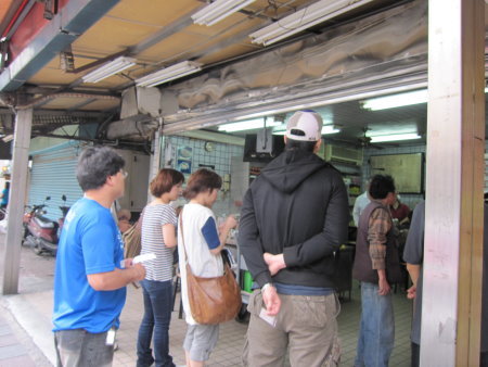 排隊的店--昌吉紅燒鰻 2 排隊的店--昌吉紅燒鰻