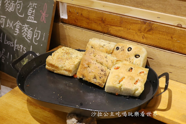 頭城美食.早午餐『奶油麵包』歐式麵包.佛卡夏.菜單 7 頭城美食.早午餐『奶油麵包』歐式麵包.佛卡夏.菜單