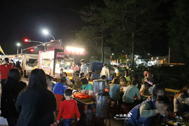 週六限定:冬山夜市,好多排隊美食,冬山車站門口 51 週六限定:冬山夜市,好多排隊美食,冬山車站門口