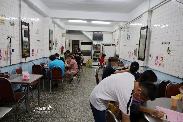 羅東夜市美食『台灣沙茶』熱炒/火鍋/人氣美食/菜單 5 羅東夜市美食『台灣沙茶』熱炒/火鍋/人氣美食/菜單