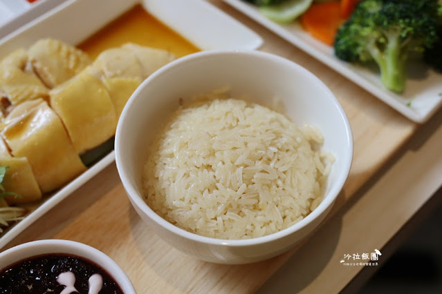 【文慶雞】台北必吃正宗海南雞飯20年老店華山新店面、肉嫩汁多 14 【文慶雞】台北必吃正宗海南雞飯20年老店華山新店面、肉嫩汁多