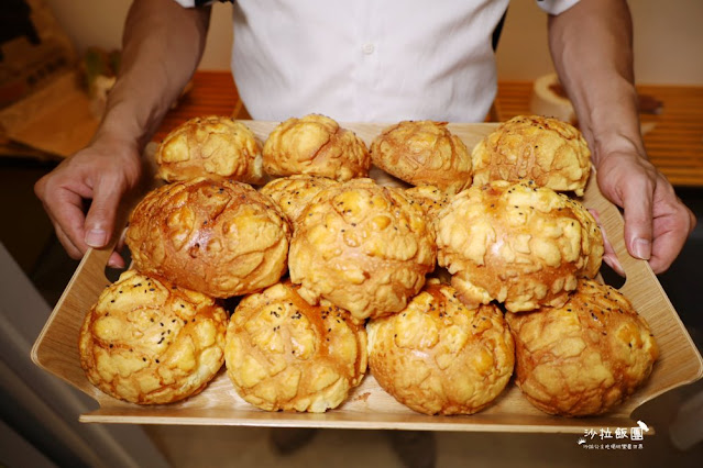 日本熊本生吐司一條只要百元『小鳥吃吐司(台北南昌店)』插旗台北中正區 34 日本熊本生吐司一條只要百元『小鳥吃吐司(台北南昌店)』插旗台北中正區