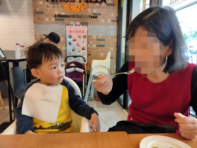 士林美食香菜披薩『堤諾義式比薩Tinos Pizza Café(士林中正門市)』 16 士林美食香菜披薩『堤諾義式比薩Tinos Pizza Café(士林中正門市)』