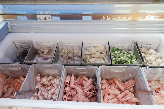 羅東火鍋吃到飽『五花八門自助涮涮鍋吃到飽』免費停車.100cm以下免費 11 羅東火鍋吃到飽『五花八門自助涮涮鍋吃到飽』免費停車.100cm以下免費