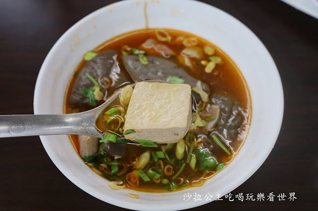 宜蘭員山美食『望龍埤鵝肉攤』20元鵝肉湯麵.米粉.白飯.炒米粉吃到飽/免費停車 27 宜蘭員山美食『望龍埤鵝肉攤』20元鵝肉湯麵.米粉.白飯.炒米粉吃到飽/免費停車