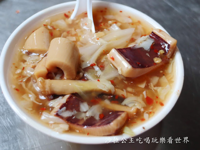 板橋美食/黃石市場人氣排隊小吃『高記生炒魷魚』『蘿蔔糕、糯米腸、芋粿Q』 8 板橋美食/黃石市場人氣排隊小吃『高記生炒魷魚』『蘿蔔糕、糯米腸、芋粿Q』