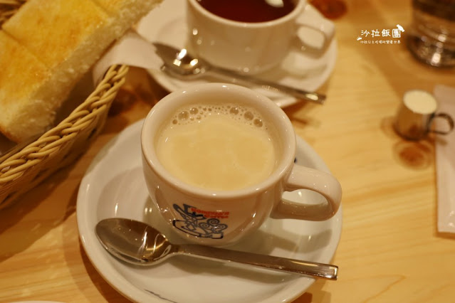 『客美多咖啡店』第21號店插旗士林、買飲料送早餐、士林有插座咖啡 19 『客美多咖啡店』第21號店插旗士林、買飲料送早餐、士林有插座咖啡