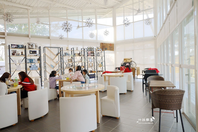 最新星空露營車『自然風情景觀渡假民宿』3000坪超大草坪小孩放電好地方 26 最新星空露營車『自然風情景觀渡假民宿』3000坪超大草坪小孩放電好地方