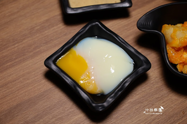 三重燒肉丼/為了這一碗還沒開始營業就來報到『牛丁次郎坊』138元起霜淇淋.雞白湯.冬瓜檸檬無限供應 18 三重燒肉丼/為了這一碗還沒開始營業就來報到『牛丁次郎坊』138元起霜淇淋.雞白湯.冬瓜檸檬無限供應