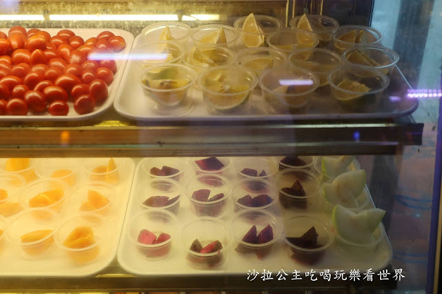 羅東火鍋吃到飽『五花八門自助涮涮鍋吃到飽』免費停車.100cm以下免費 26 羅東火鍋吃到飽『五花八門自助涮涮鍋吃到飽』免費停車.100cm以下免費