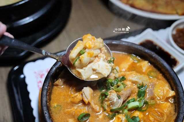 萬華西門町美食『釜山順豆腐西門店』30年老字號韓式料理,一個人也可以吃銅盤烤肉 12 萬華西門町美食『釜山順豆腐西門店』30年老字號韓式料理,一個人也可以吃銅盤烤肉