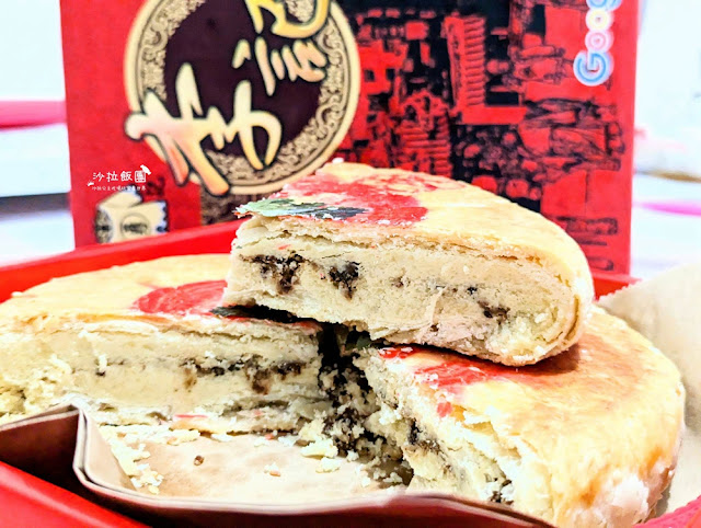 來這裡可以吃到現烤的餅『李記白沙屯肉餅』百年老店真的很好吃 16 來這裡可以吃到現烤的餅『李記白沙屯肉餅』百年老店真的很好吃