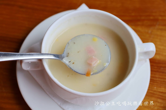 宜蘭礁溪景點『水鹿咖啡親子餐廳』迷你馬.水鹿.沙坑.小火車.賽車場.菜單 56 宜蘭礁溪景點『水鹿咖啡親子餐廳』迷你馬.水鹿.沙坑.小火車.賽車場.菜單