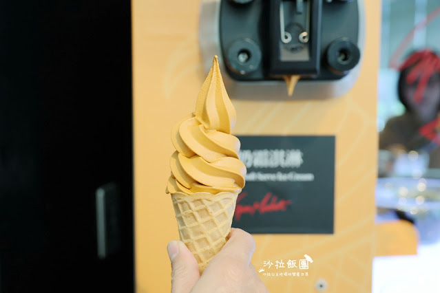 台北吃到飽『泰市場海鮮自助餐廳』天使紅蝦、甜蝦、干貝、極厚蝦餅、泰式奶茶通通吃到飽