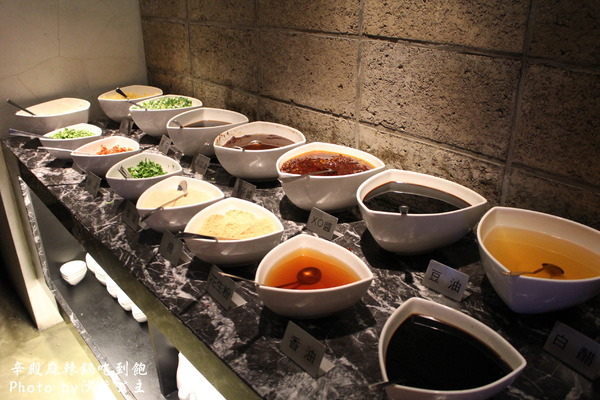 辛殿麻辣鍋:辛殿麻辣鍋吃到飽【捷運松江南京站】 辛殿麻辣鍋:辛殿麻辣鍋吃到飽【捷運松江南京站】