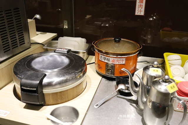 師大夜市小火鍋『銅樂時尚鍋物』150元起滷肉飯、飲料、冰淇淋吃到飽 15 師大夜市小火鍋『銅樂時尚鍋物』150元起滷肉飯、飲料、冰淇淋吃到飽