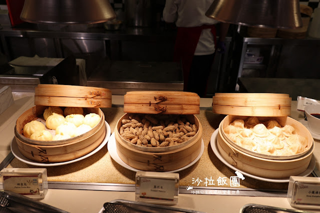 台北車站吃到飽『台北凱撒大飯店Checkers自助餐廳』威靈頓牛排、紅白酒、啤酒喝到飽 26 台北車站吃到飽『台北凱撒大飯店Checkers自助餐廳』威靈頓牛排、紅白酒、啤酒喝到飽