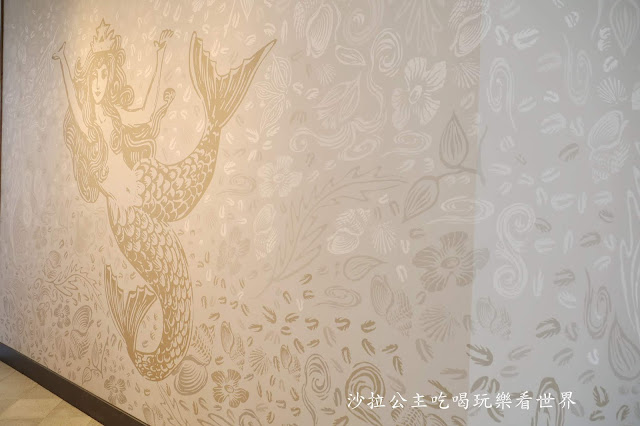 台中景點『麗寶Outlet Mall』打造"小義大利"/全台首間"歐式鐘樓"星巴克鐘樓門市/木育森林 30 台中景點『麗寶Outlet Mall』打造"小義大利"/全台首間"歐式鐘樓"星巴克鐘樓門市/木育森林