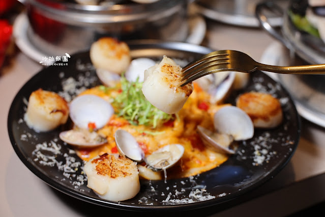 逢甲浮誇系美食必點101海鮮塔『8德司創意餐館逢甲店』宵夜也可以吃到 50 逢甲浮誇系美食必點101海鮮塔『8德司創意餐館逢甲店』宵夜也可以吃到