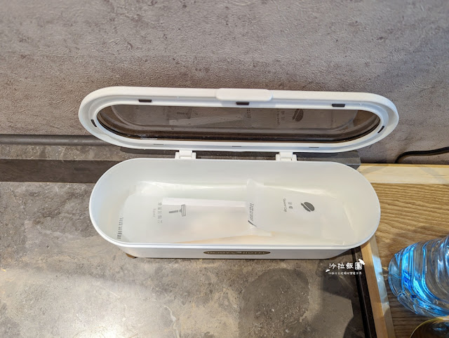 台中全新飯店走路就到逢甲夜市『享得道行旅』24小時氣泡水、免費宵夜、泡腳池 19 台中全新飯店走路就到逢甲夜市『享得道行旅』24小時氣泡水、免費宵夜、泡腳池