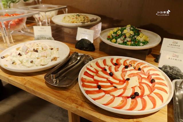 全台最高吃到飽『50樓Café』新北耶誕城夜景盡收眼底 89 全台最高吃到飽『50樓Café』新北耶誕城夜景盡收眼底