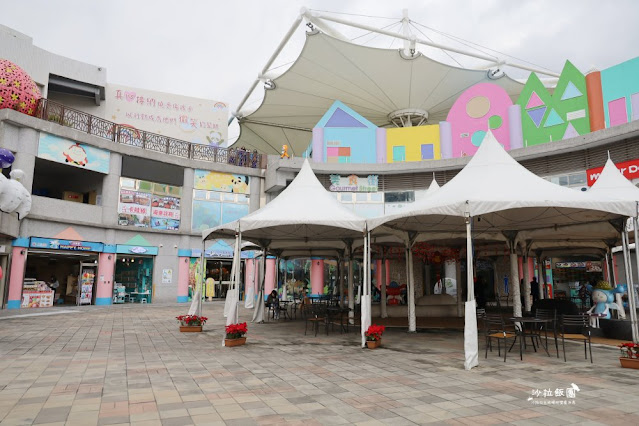 台北士林景點『兒童新樂園』海盜船、摩天輪,買券13項大型遊具玩到飽 35 台北士林景點『兒童新樂園』海盜船、摩天輪,買券13項大型遊具玩到飽