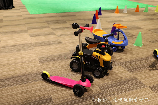 台北住宿推薦『台北萬豪酒店』房間內就可以看到美麗華/捷運劍南路站 27 台北住宿推薦『台北萬豪酒店』房間內就可以看到美麗華/捷運劍南路站