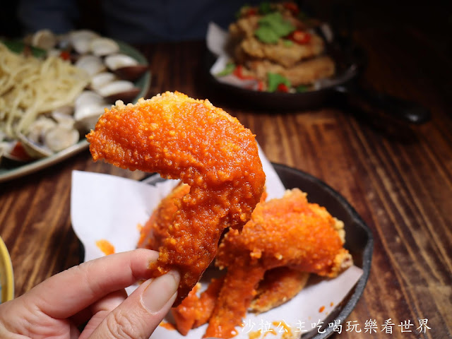 板橋美食『歐義式ALL 14 WELL』浮誇系爆炸蛤蜊麵/義式餐廳/漢堡/菜單/包場/捷運亞東醫院站 14 板橋美食『歐義式ALL 14 WELL』浮誇系爆炸蛤蜊麵/義式餐廳/漢堡/菜單/包場/捷運亞東醫院站