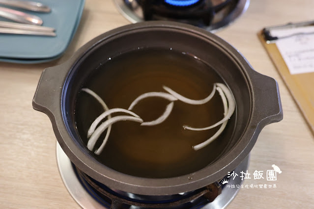 台中吃到飽『築崎相撲鍋物(火鍋×蒙古烤肉)蔬食吃到飽』北屯旗艦殿