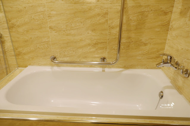 花蓮住宿推薦『康橋大飯店站前館』免費下午茶、宵夜吃到飽、近花蓮車站 35 花蓮住宿推薦『康橋大飯店站前館』免費下午茶、宵夜吃到飽、近花蓮車站