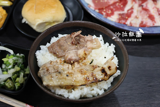 台南燒肉一個人也可以吃『花燒肉個人燒肉』小菜、飲料、湯品、冰淇淋無限供應