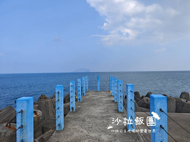 頭城打卡地標『烏石港北堤』藍色步道直達海中央 11 頭城打卡地標『烏石港北堤』藍色步道直達海中央