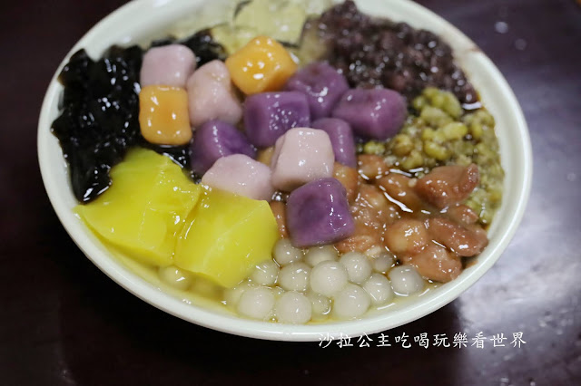 20公分芋泥冰還不吃爆他『星大王甜品專賣(桃園力行總店)』8種料只要60元 15 20公分芋泥冰還不吃爆他『星大王甜品專賣(桃園力行總店)』8種料只要60元