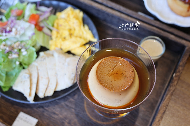 南投埔里景點『台灣惠蓀咖啡品牌館』免費停車、交流道旁 26 南投埔里景點『台灣惠蓀咖啡品牌館』免費停車、交流道旁