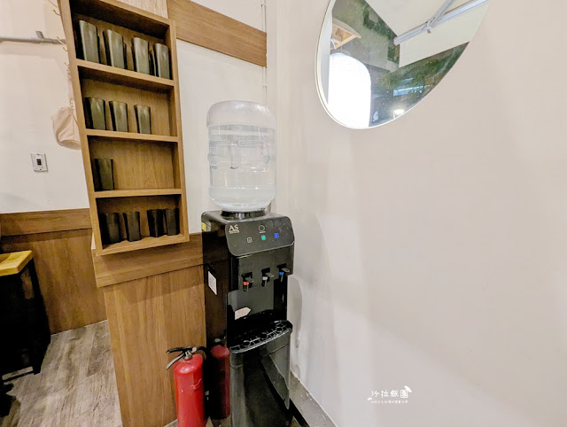 為了吃這碗麵排了快一小時,長生塩人劍潭店士林深夜美食 8 為了吃這碗麵排了快一小時,長生塩人劍潭店士林深夜美食