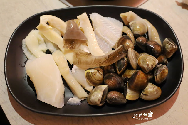 台北火鍋吃到飽『鍋爸涮涮鍋(西門店)』萬華西門町平價火鍋/各式海鮮/肉品/座位舒適 40 台北火鍋吃到飽『鍋爸涮涮鍋(西門店)』萬華西門町平價火鍋/各式海鮮/肉品/座位舒適