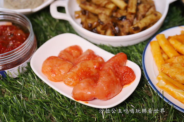 偽出國/韓國街邊美食在家吃『韓國紅雪蟹蟹膏.辣炒年糕.各式韓式小菜』家樂福韓國週 9 偽出國/韓國街邊美食在家吃『韓國紅雪蟹蟹膏.辣炒年糕.各式韓式小菜』家樂福韓國週