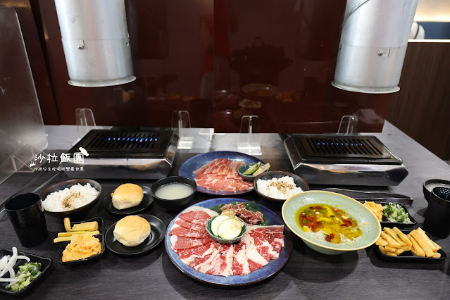 台南燒肉一個人也可以吃『花燒肉個人燒肉』小菜、飲料、湯品、冰淇淋無限供應