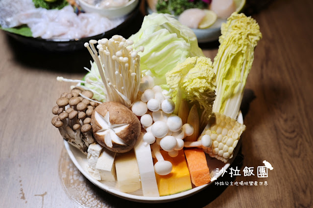 台北最強雞湯火鍋推薦『星曜雞湯』頂級人蔘全雞竹笙雞湯火鍋 41 台北最強雞湯火鍋推薦『星曜雞湯』頂級人蔘全雞竹笙雞湯火鍋