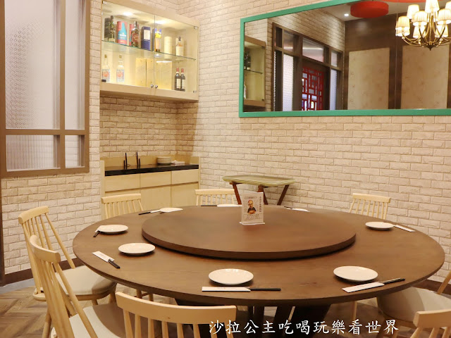 全台最大『檀島香港茶餐廳(劍南店)』大直.內湖人聚餐首選/獨立包廂/美麗華商圈/劍南路捷運站 9 全台最大『檀島香港茶餐廳(劍南店)』大直.內湖人聚餐首選/獨立包廂/美麗華商圈/劍南路捷運站