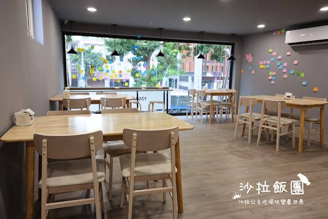 無人手工窯烤披薩『Yiguo Ramen 24H異國無人拉麵店-中山旗艦店』多種配菜、飲料免費加 9 無人手工窯烤披薩『Yiguo Ramen 24H異國無人拉麵店-中山旗艦店』多種配菜、飲料免費加