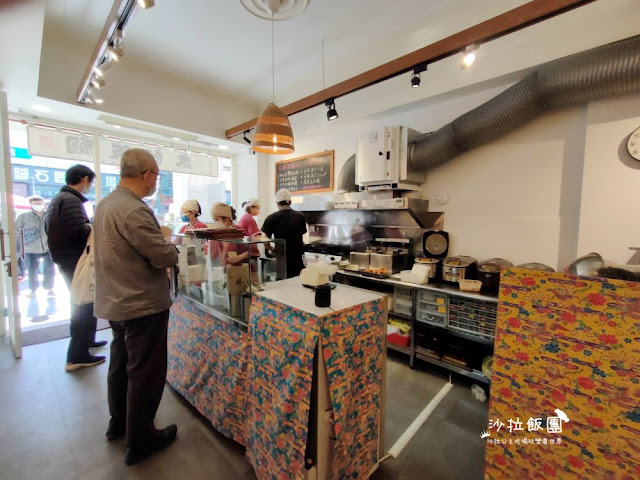 士林巷弄美食『太朗飯糰(華榮市場創始店)』搬家了、日籍老闆開的沖繩飯糰、捷運士林站 11 士林巷弄美食『太朗飯糰(華榮市場創始店)』搬家了、日籍老闆開的沖繩飯糰、捷運士林站