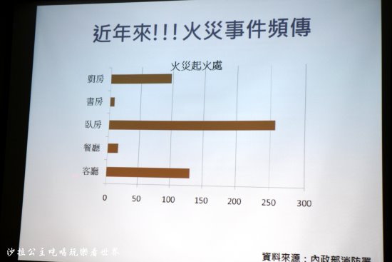 IMG_2907.JPG IMG_2907.JPG