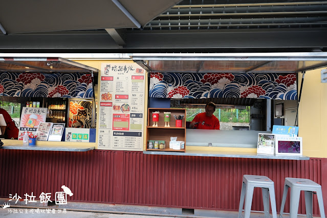 北投景點『關渡碼頭貨櫃市集』越夜越美 26 北投景點『關渡碼頭貨櫃市集』越夜越美