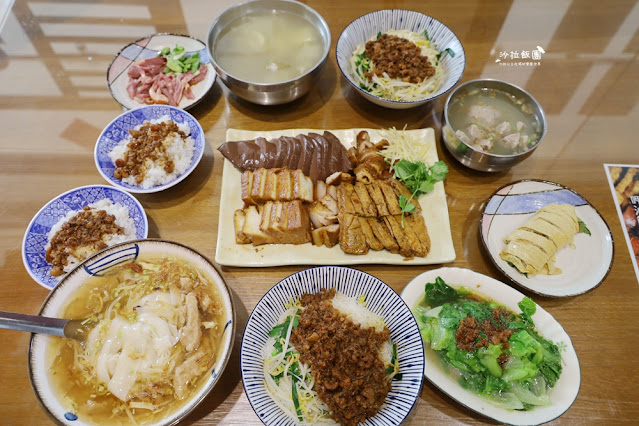 礁溪人氣爆棚大滷鍋『三民大飯店』一天只營業五小時、大碗又便宜 46 礁溪人氣爆棚大滷鍋『三民大飯店』一天只營業五小時、大碗又便宜