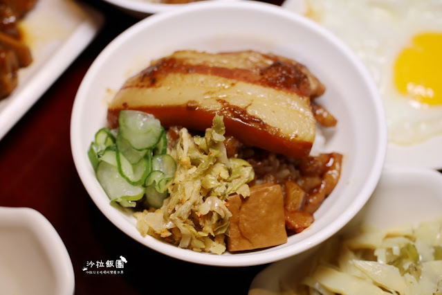 傳承60年的老味道，大稻埕魯肉飯，隱藏在巷弄中的人氣美食