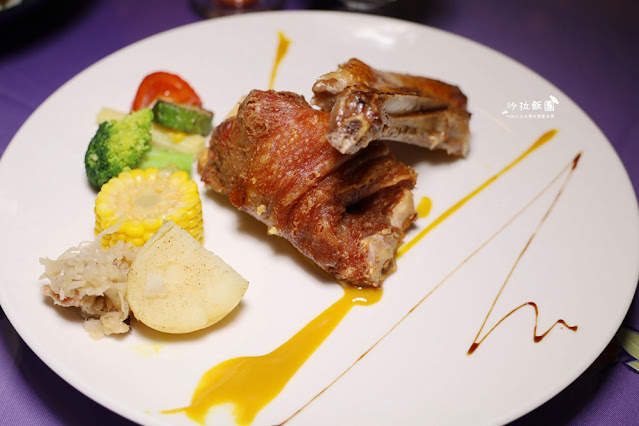 最新星空露營車『自然風情景觀渡假民宿』3000坪超大草坪小孩放電好地方 92 最新星空露營車『自然風情景觀渡假民宿』3000坪超大草坪小孩放電好地方