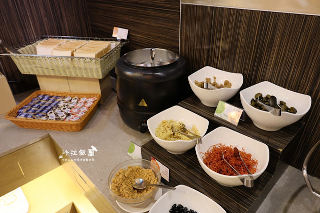 台中逢甲夜市住宿『逢甲文華道會館』價格超實惠,下樓就是逢甲商圈 51 台中逢甲夜市住宿『逢甲文華道會館』價格超實惠,下樓就是逢甲商圈