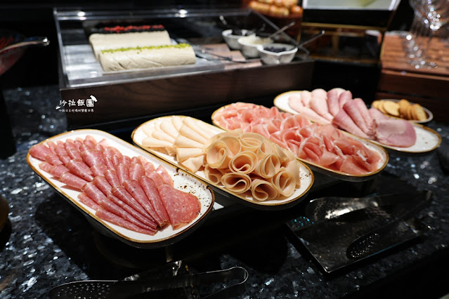 台北最難訂吃到飽島語自助餐廳,晚餐爽吃四小時,假日還送半隻龍蝦 63 台北最難訂吃到飽島語自助餐廳,晚餐爽吃四小時,假日還送半隻龍蝦