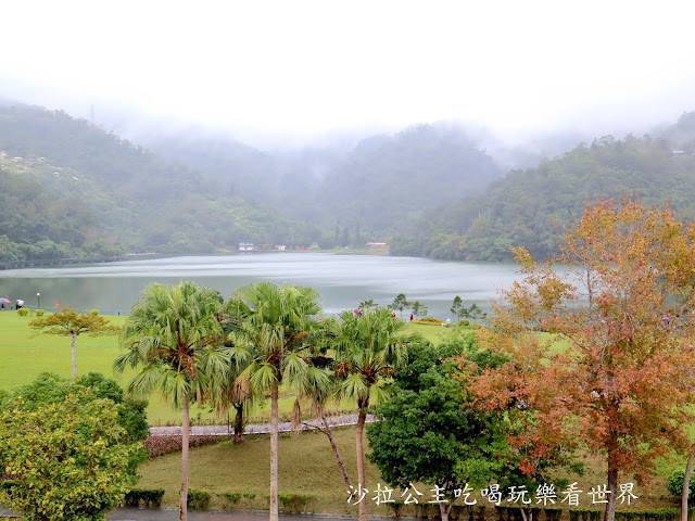 宜蘭貨櫃屋咖啡『HoWine&Cafe』宜蘭礁溪龍潭湖旁/76個貨櫃屋媲美花蓮星巴克 10 宜蘭貨櫃屋咖啡『HoWine&Cafe』宜蘭礁溪龍潭湖旁/76個貨櫃屋媲美花蓮星巴克